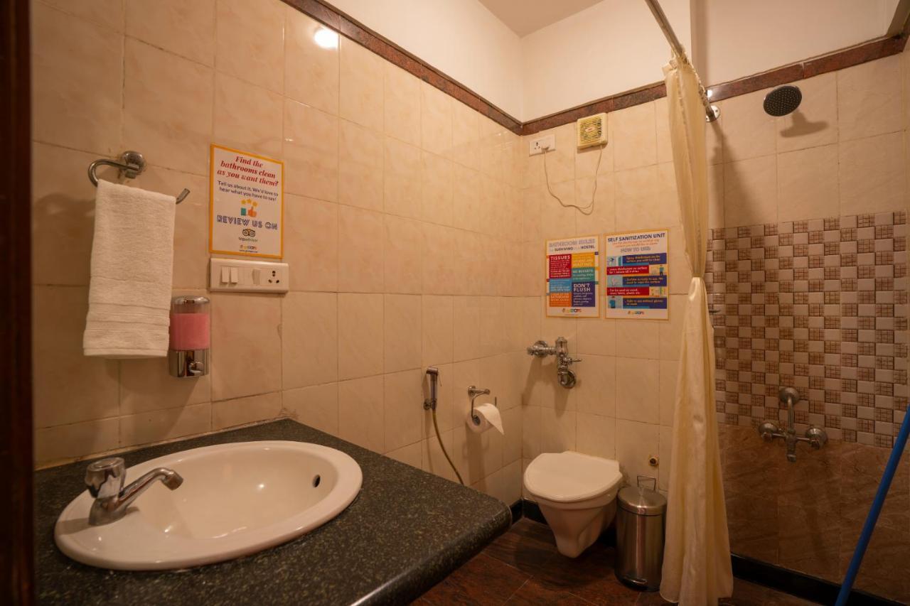 Gostops Bengaluru, Gandhi Nagar Majestic Экстерьер фото