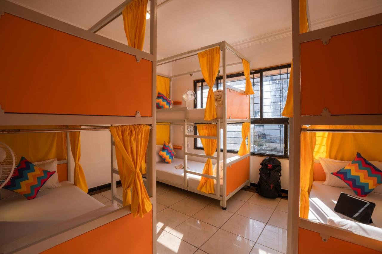 Gostops Bengaluru, Gandhi Nagar Majestic Экстерьер фото